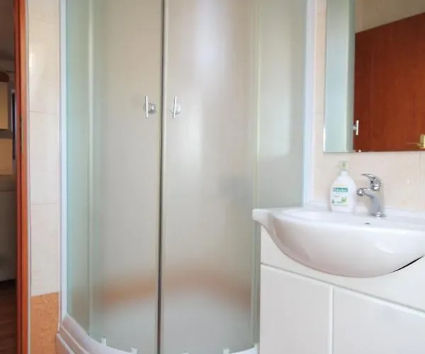 Guest house With A Parking Space Trsteno, Dubrovnik - 8595 3*